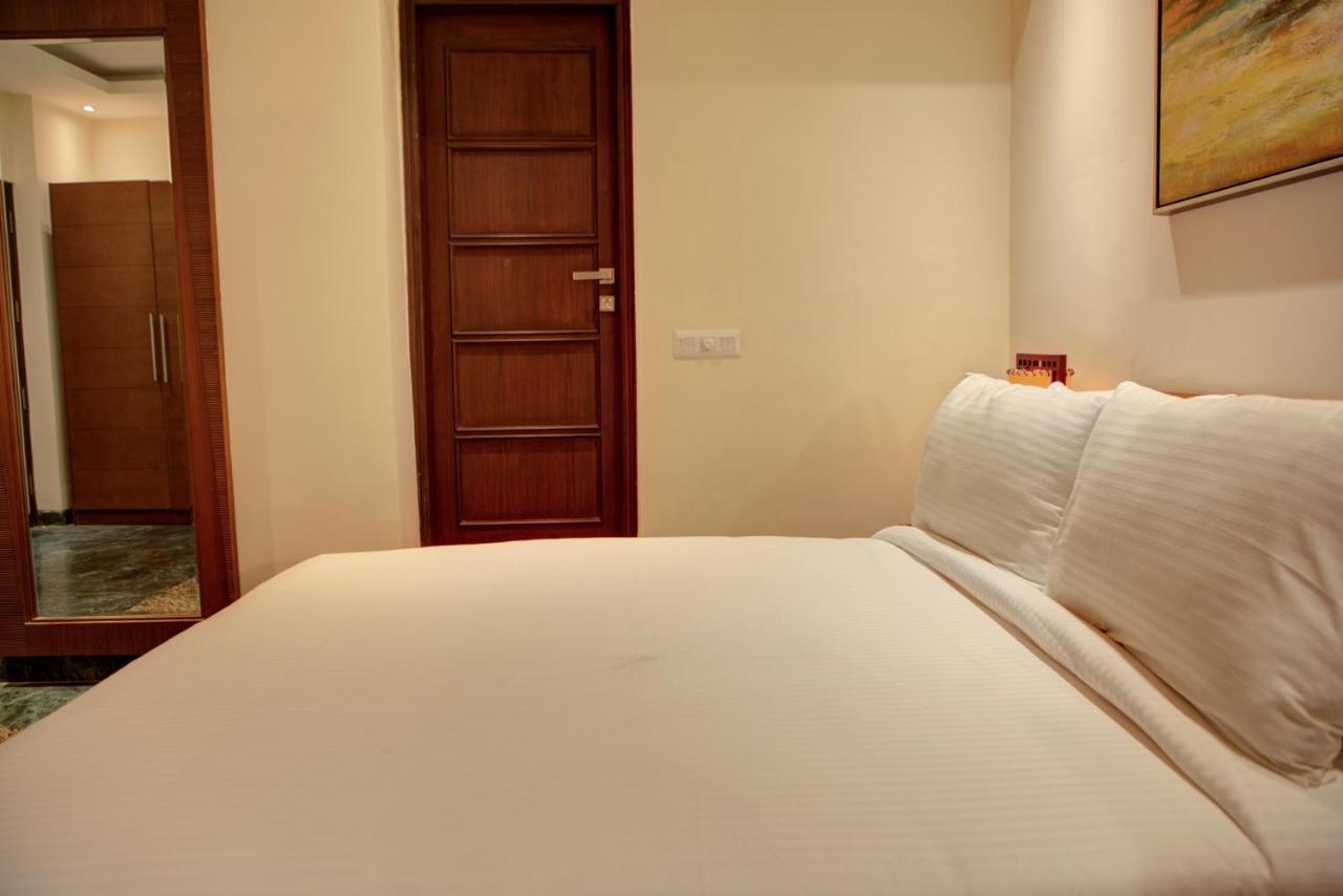 Homestay Red Brick By Earthaa Escapes New Delhi
